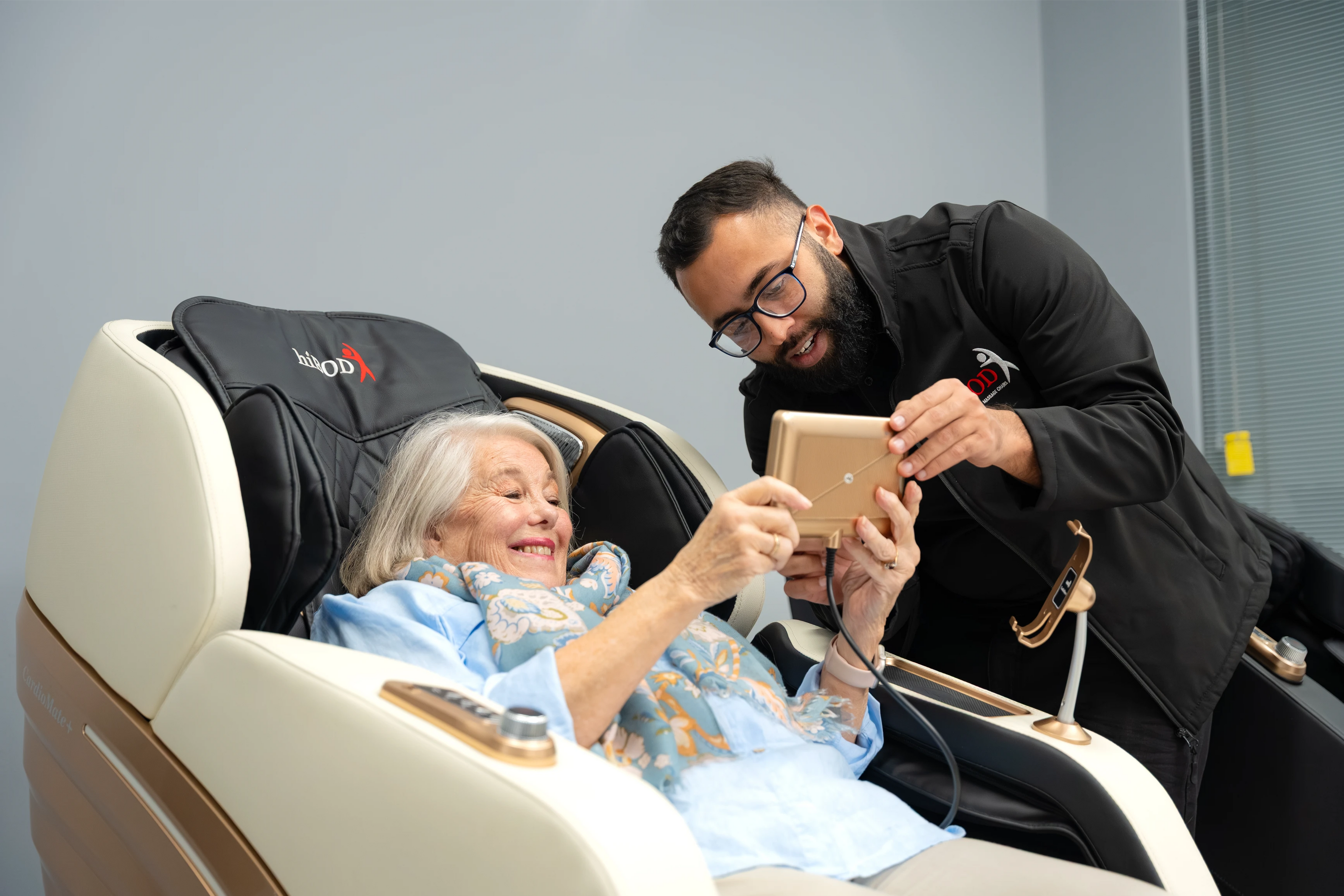 hiBOD Massage Chair
